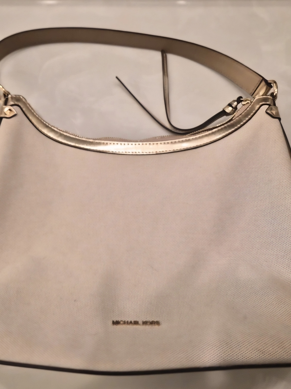 Michael Kors Cream and Gold Shoulder Bag
